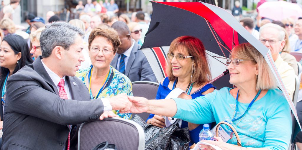 Ron Nirenberg greets event attendees